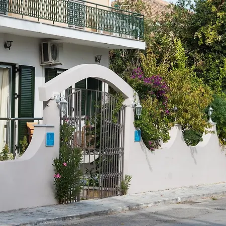 George House Villa Kariótai